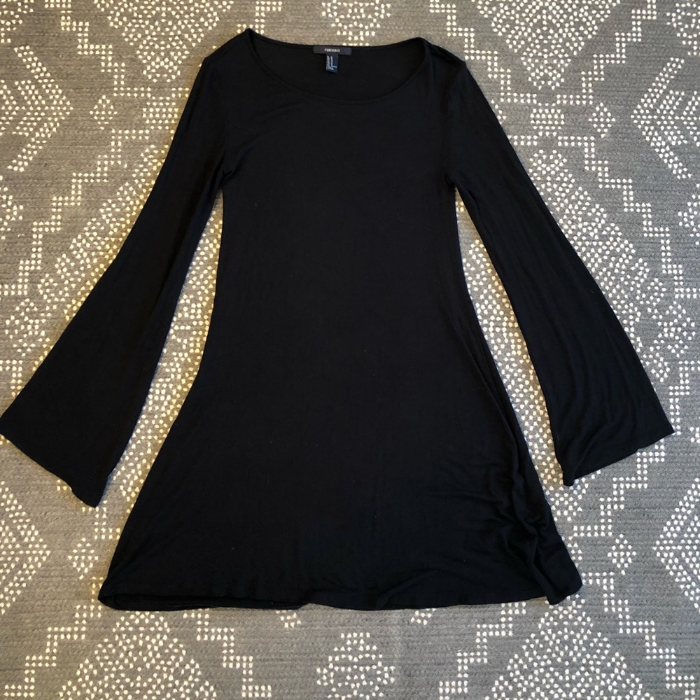 Forever 21 bell sleeve dress